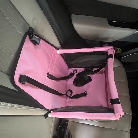 Dog car seat - Picture 2 of 4